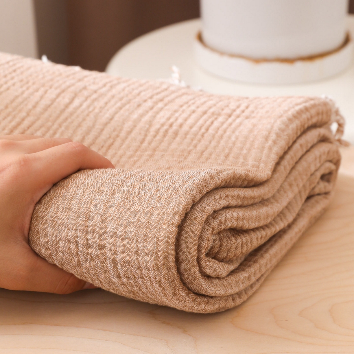 91家纺网 家纺一手货源 找家纺 简宜家居（朝初家纺） 2025新款全棉100%棉四层纱流苏边毛毯子 流苏-焦糖褐