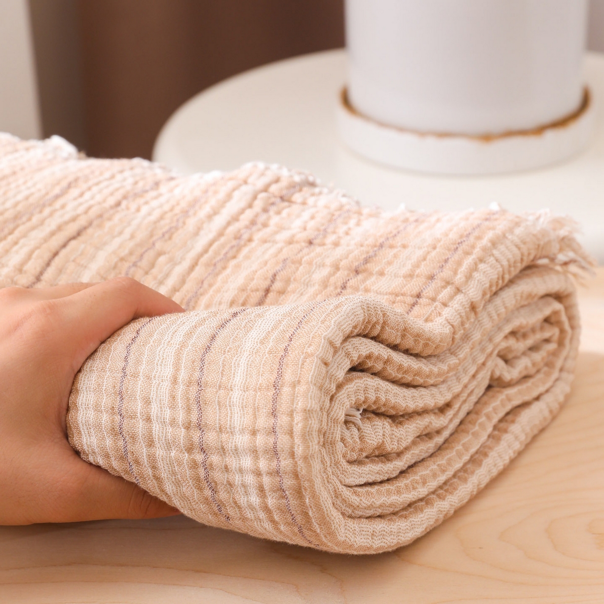 91家纺网 家纺一手货源 找家纺 简宜家居（朝初家纺） 2025新款全棉100%棉四层纱流苏边毛毯子 流苏-奶茶