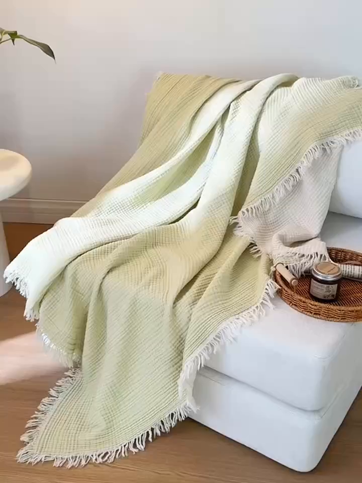91家纺网 家纺一手货源 找家纺 简宜家居（朝初家纺） 2025新款全棉100%棉四层纱流苏边毛毯子 流苏-浅豆绿