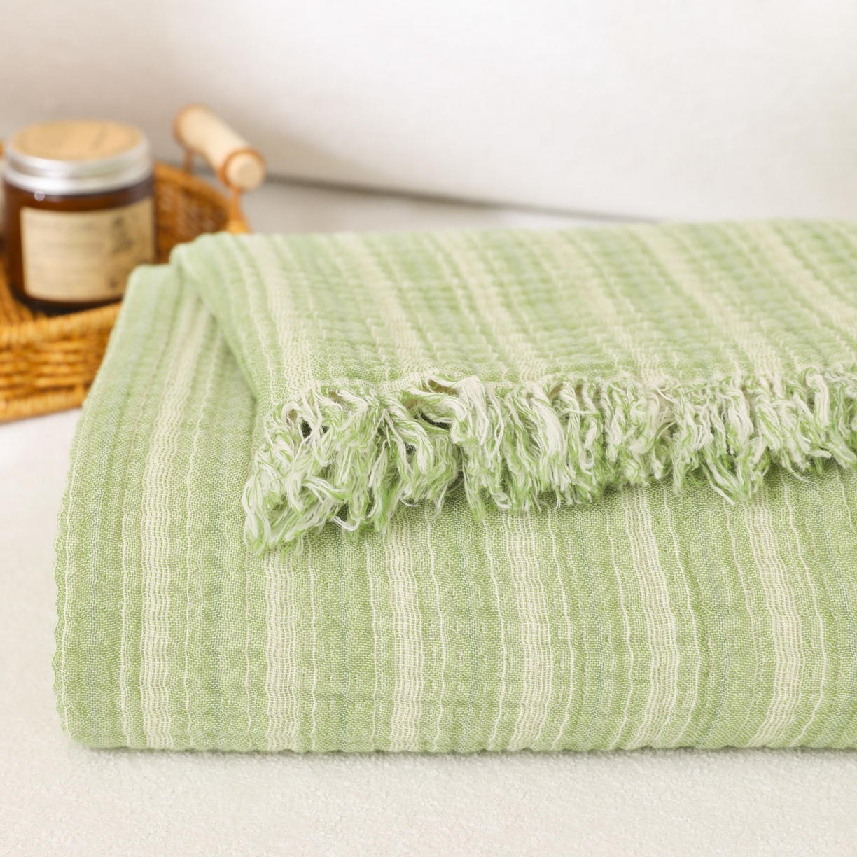 91家纺网 家纺一手货源 找家纺 简宜家居（朝初家纺） 2025新款全棉100%棉四层纱流苏边毛毯子 流苏-青柠绿