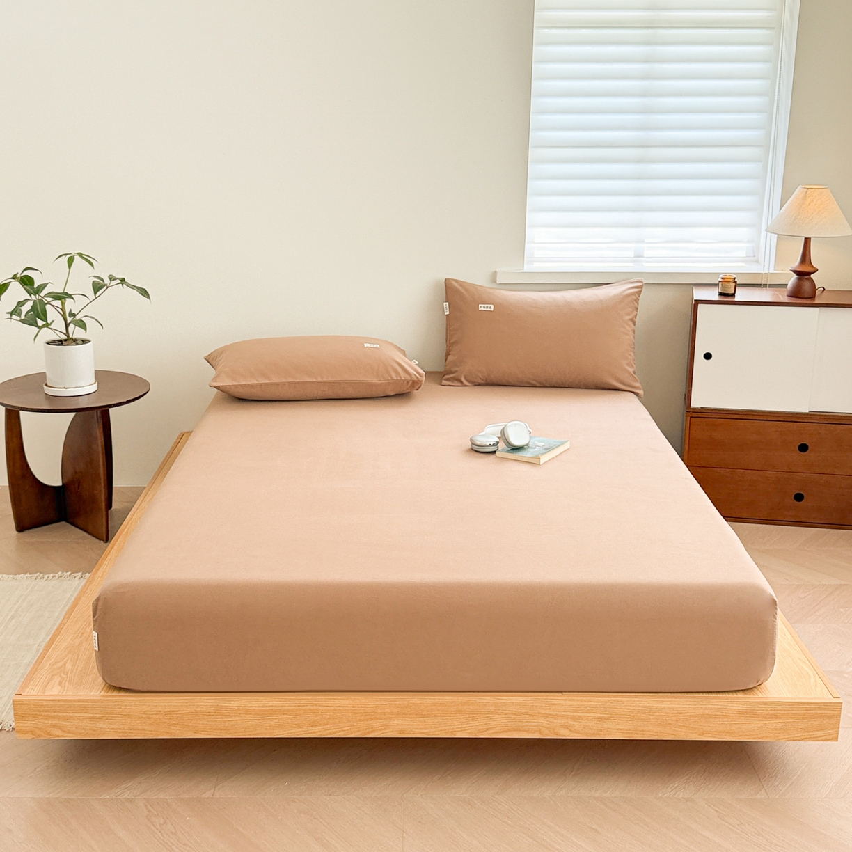 91家纺网 家纺一手货源 找家纺 （总）眠博士 2025新款A类纯色全棉磨毛大床床笠三件套