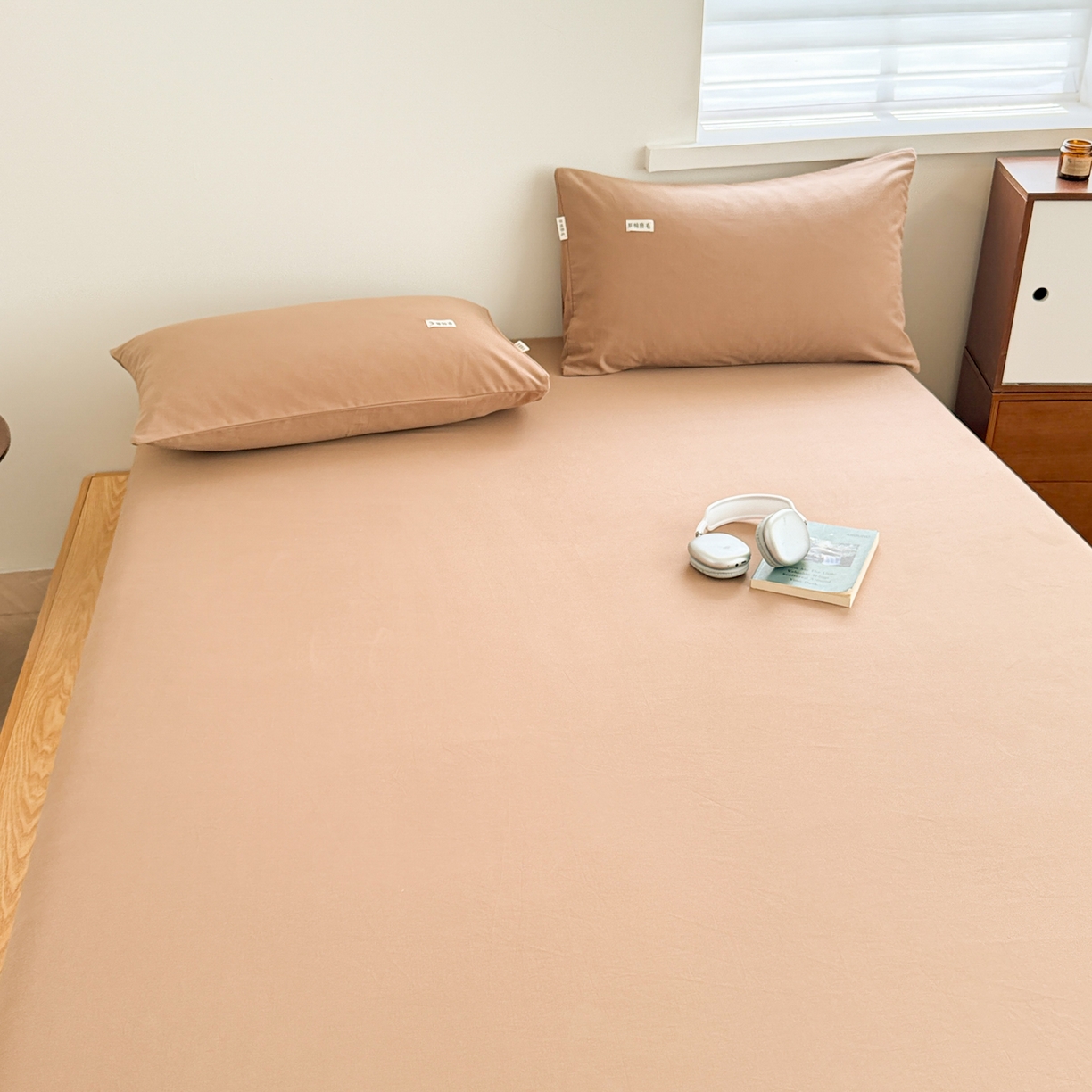 91家纺网 家纺一手货源 找家纺 （总）眠博士 2025新款A类纯色全棉磨毛大床床笠三件套