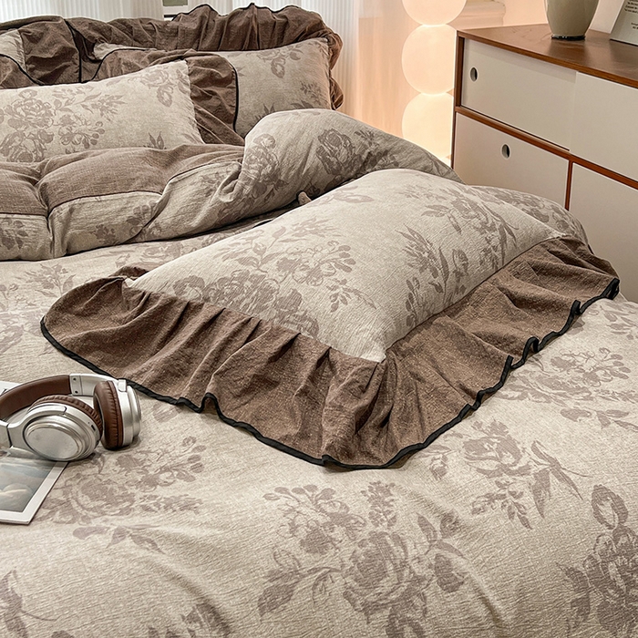 91家纺网 家纺一手货源 找家纺 （赛丽雅）2025秋冬新品130克加厚复古风印花磨毛四件套 风木槿