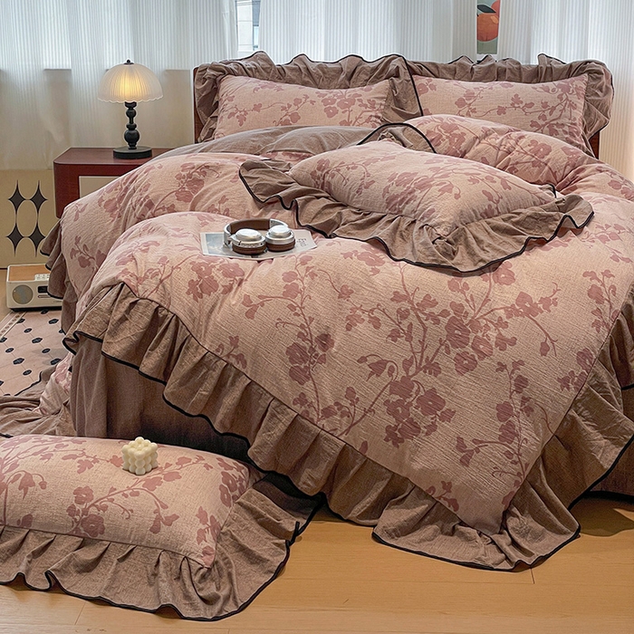 91家纺网 家纺一手货源 找家纺 （赛丽雅）2025秋冬新品130克加厚复古风印花磨毛四件套 悄颜