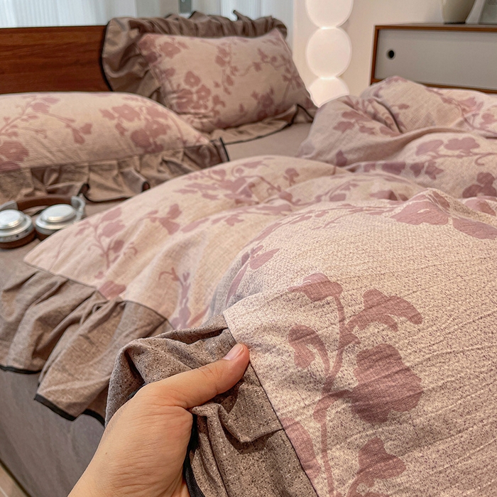 91家纺网 家纺一手货源 找家纺 （赛丽雅）2025秋冬新品130克加厚复古风印花磨毛四件套 悄颜