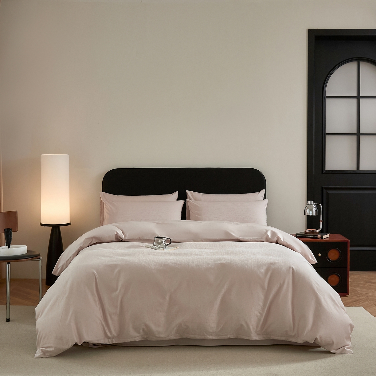 91家纺网 家纺一手货源 找家纺 ONE TWO ONE 1212025新款高支高密长绒棉贡缎精工提花-莳光线条（为了各位老板们都有利润空间，平台控价券后不得低于318/338元，感谢您的配合与支持！） 莳光线条-浅粉