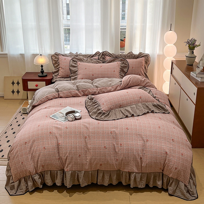 91家纺网 家纺一手货源 找家纺 （赛丽雅）2025秋冬新品130克加厚复古风印花磨毛四件套 秋恋-红