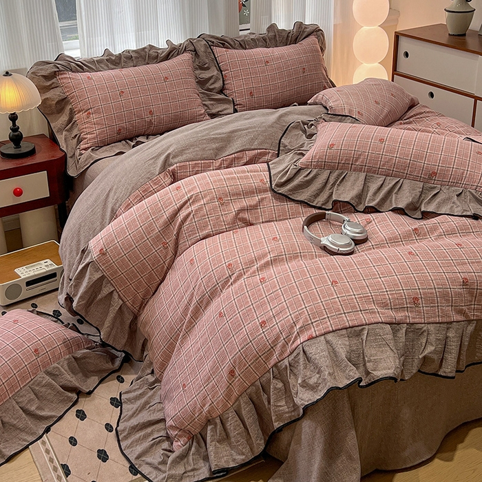 91家纺网 家纺一手货源 找家纺 （赛丽雅）2025秋冬新品130克加厚复古风印花磨毛四件套 秋恋-红