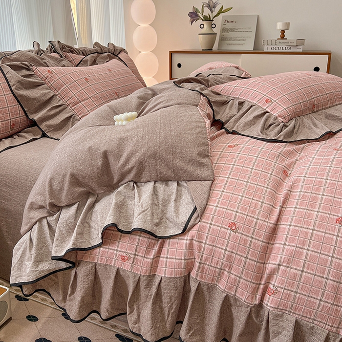 91家纺网 家纺一手货源 找家纺 （赛丽雅）2025秋冬新品130克加厚复古风印花磨毛四件套 秋恋-红