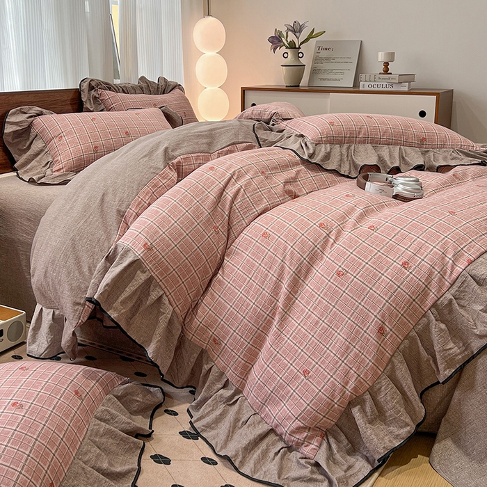 91家纺网 家纺一手货源 找家纺 （赛丽雅）2025秋冬新品130克加厚复古风印花磨毛四件套 秋恋-红