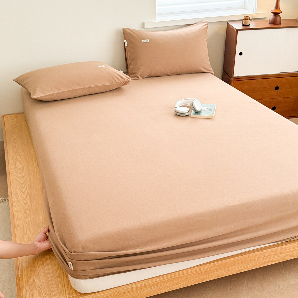 91家纺网 家纺一手货源 找家纺 眠博士 2025新款A类纯色全棉磨毛大床床笠三件套 磨毛床笠-陶瓷卡其