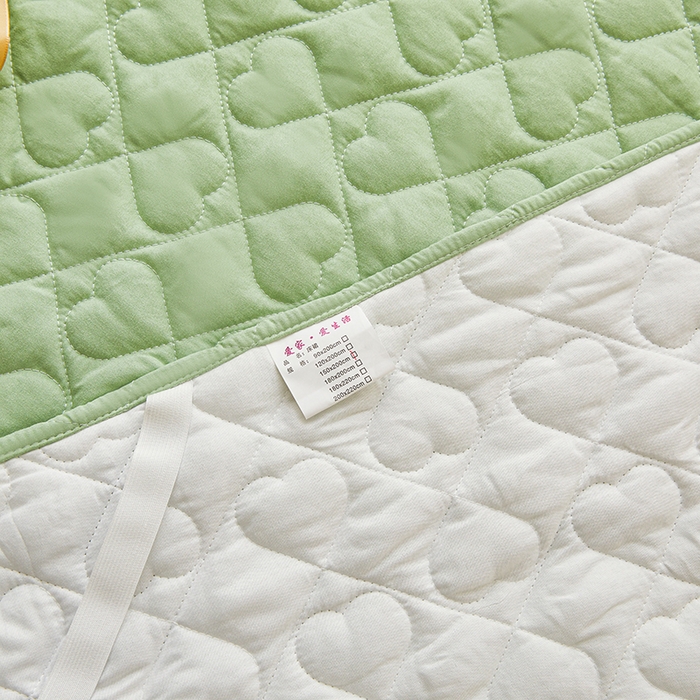 91家纺网 家纺一手货源 找家纺 （总）艾裙海 2025新款云朵棉蕾丝刺绣花边夹棉床裙单床裙床裙单件爱心系列