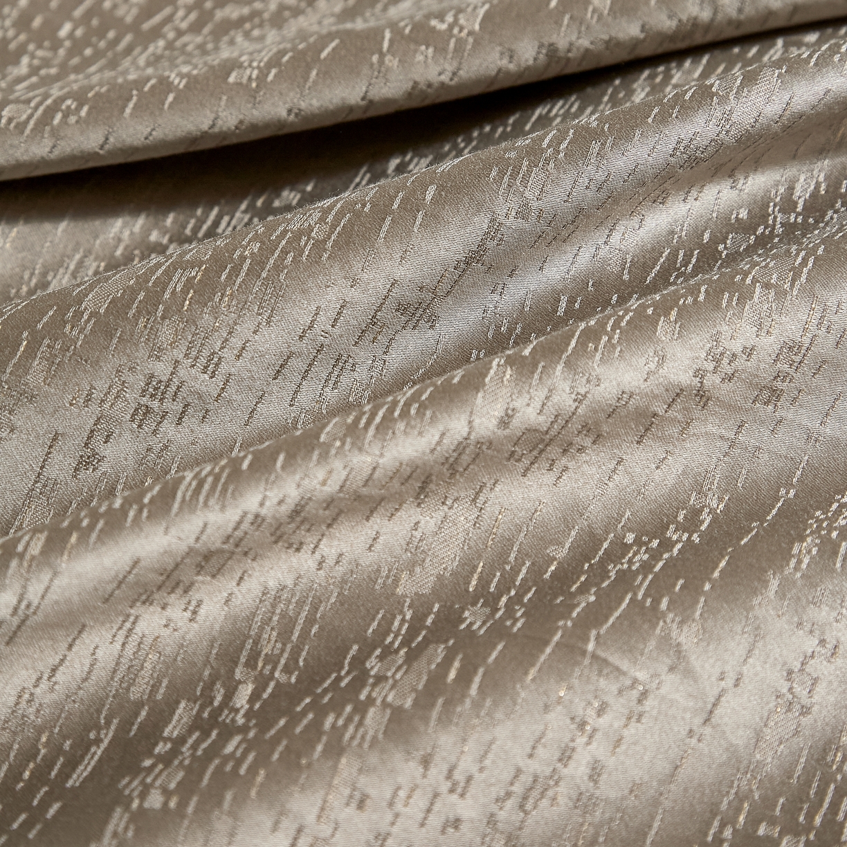 91家纺网 家纺一手货源 找家纺 ONE TWO ONE 1212025新款高支高密长绒棉贡缎精工提花-莳光线条（为了各位老板们都有利润空间，平台控价券后不得低于318/338元，感谢您的配合与支持！） 莳光线条-巧咖