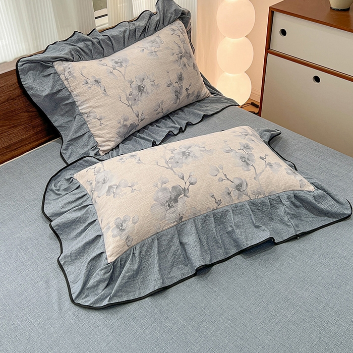 91家纺网 家纺一手货源 找家纺 （赛丽雅）2025秋冬新品130克加厚复古风印花磨毛四件套 暮雪-灰