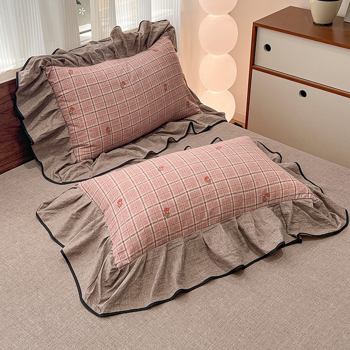 91家纺网 家纺一手货源 找家纺 （赛丽雅）2025秋冬新品130克加厚复古风印花磨毛四件套 秋恋-红