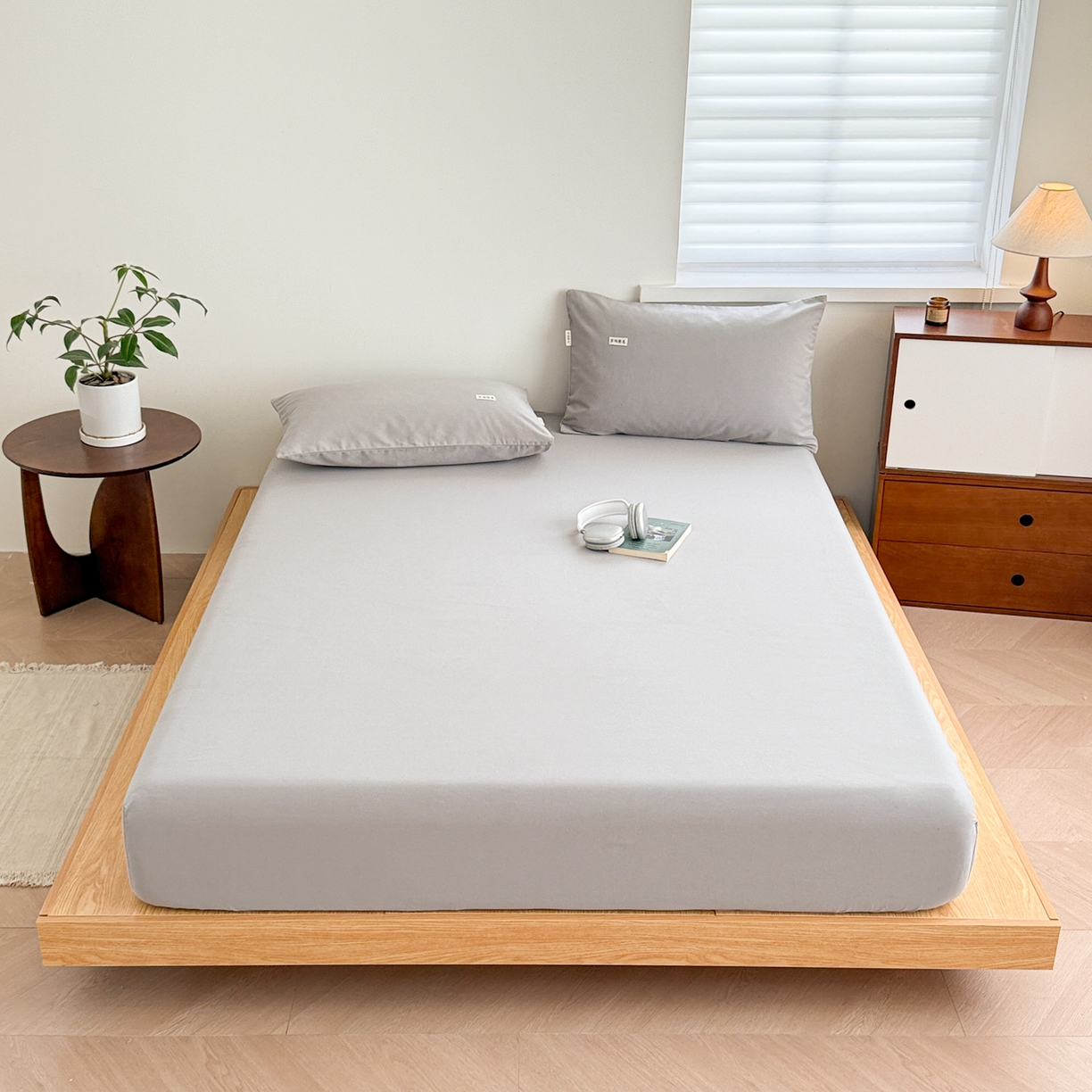 91家纺网 家纺一手货源 找家纺 眠博士 2025新款A类纯色全棉磨毛大床床笠三件套 磨毛床笠-陶瓷浅灰