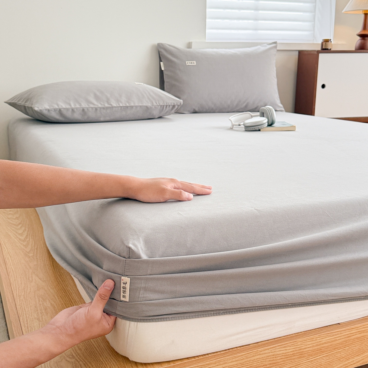 91家纺网 家纺一手货源 找家纺 眠博士 2025新款A类纯色全棉磨毛大床床笠三件套 磨毛床笠-陶瓷浅灰