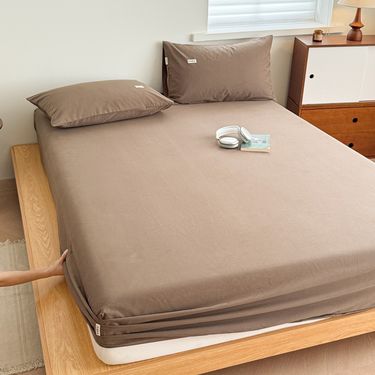 91家纺网 家纺一手货源 找家纺 眠博士 2025新款A类纯色全棉磨毛大床床笠三件套 磨毛床笠-陶瓷咖