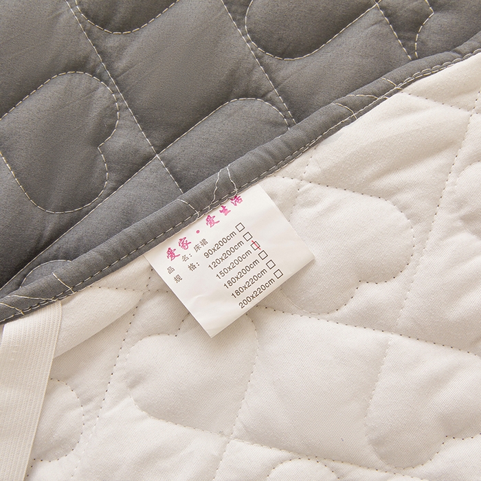 91家纺网 家纺一手货源 找家纺 艾裙海 2025新款云朵棉蕾丝刺绣花边夹棉床裙单床裙床裙单件爱心系列 爱心深灰