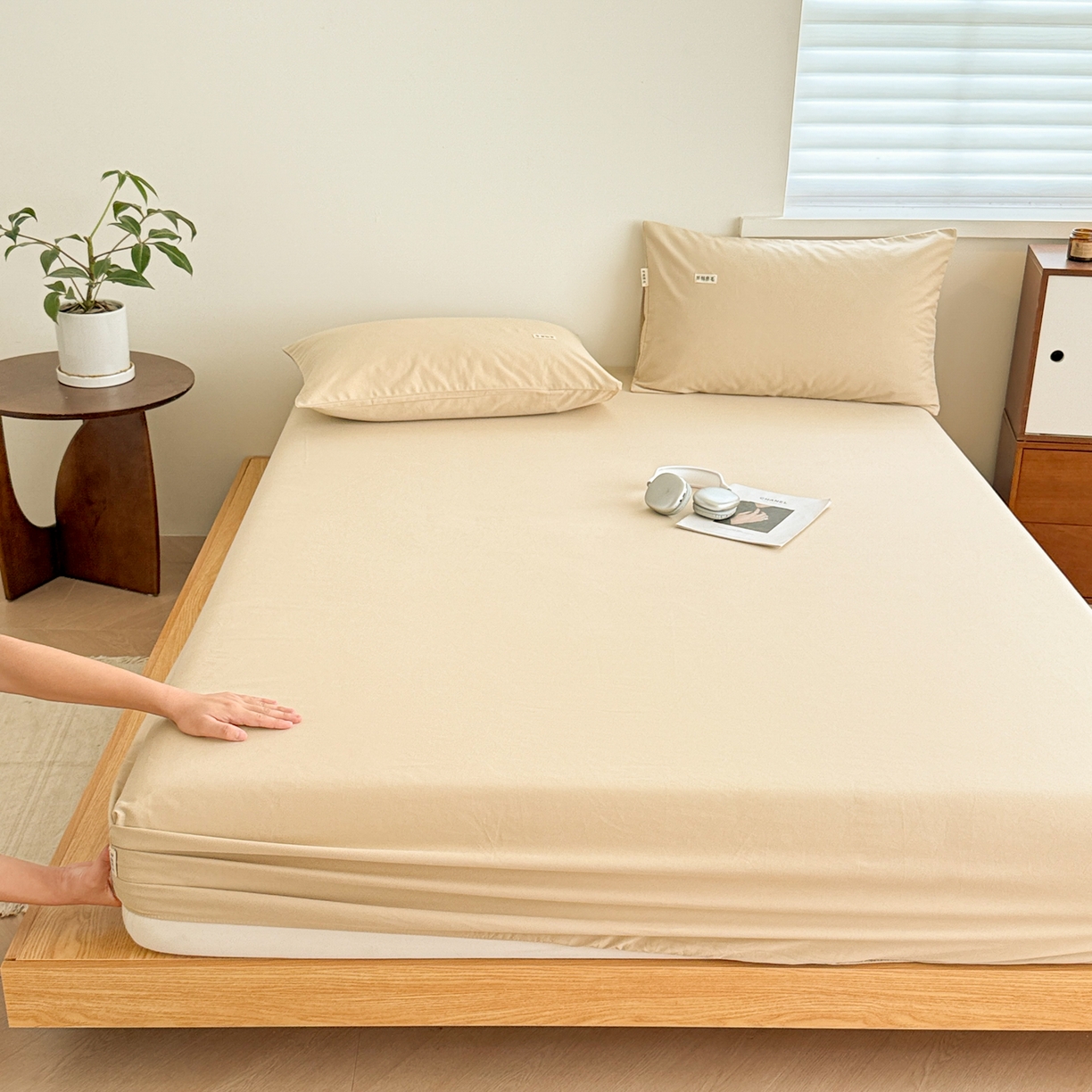 91家纺网 家纺一手货源 找家纺 眠博士 2025新款A类纯色全棉磨毛大床床笠三件套 磨毛床笠-陶瓷杏