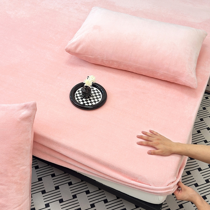 91家纺网 家纺一手货源 找家纺 （总）2025新款高克重纯色保暖牛奶绒单床笠枕套