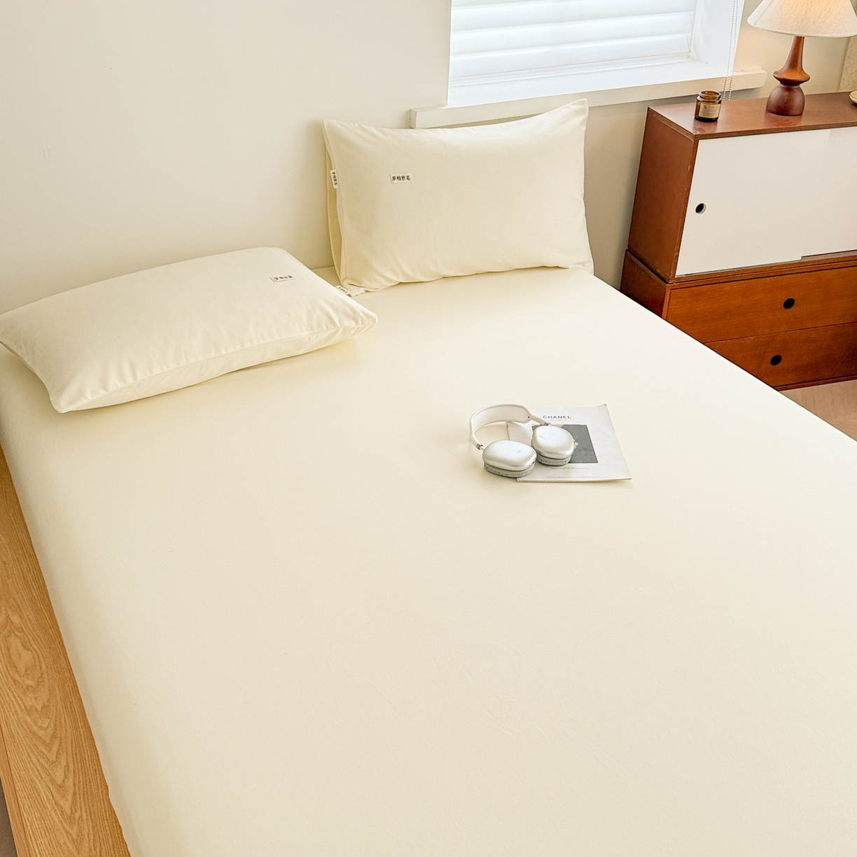 91家纺网 家纺一手货源 找家纺 眠博士 2025新款A类纯色全棉磨毛大床床笠三件套 磨毛床笠-陶瓷奶白