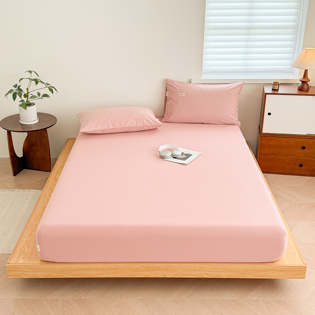 91家纺网 家纺一手货源 找家纺 眠博士 2025新款A类纯色全棉磨毛大床床笠三件套 磨毛床笠-陶瓷豆沙