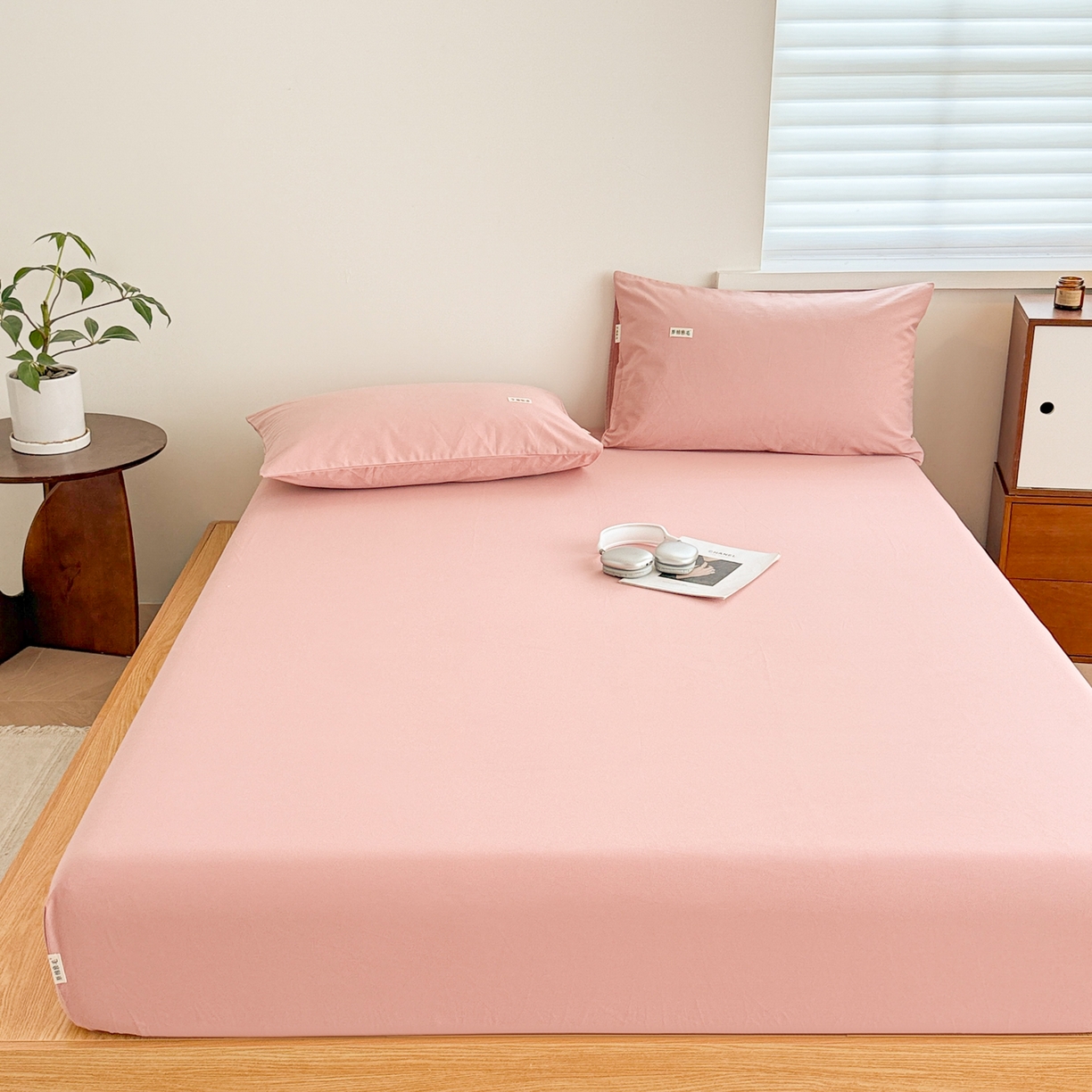 91家纺网 家纺一手货源 找家纺 眠博士 2025新款A类纯色全棉磨毛大床床笠三件套 磨毛床笠-陶瓷豆沙