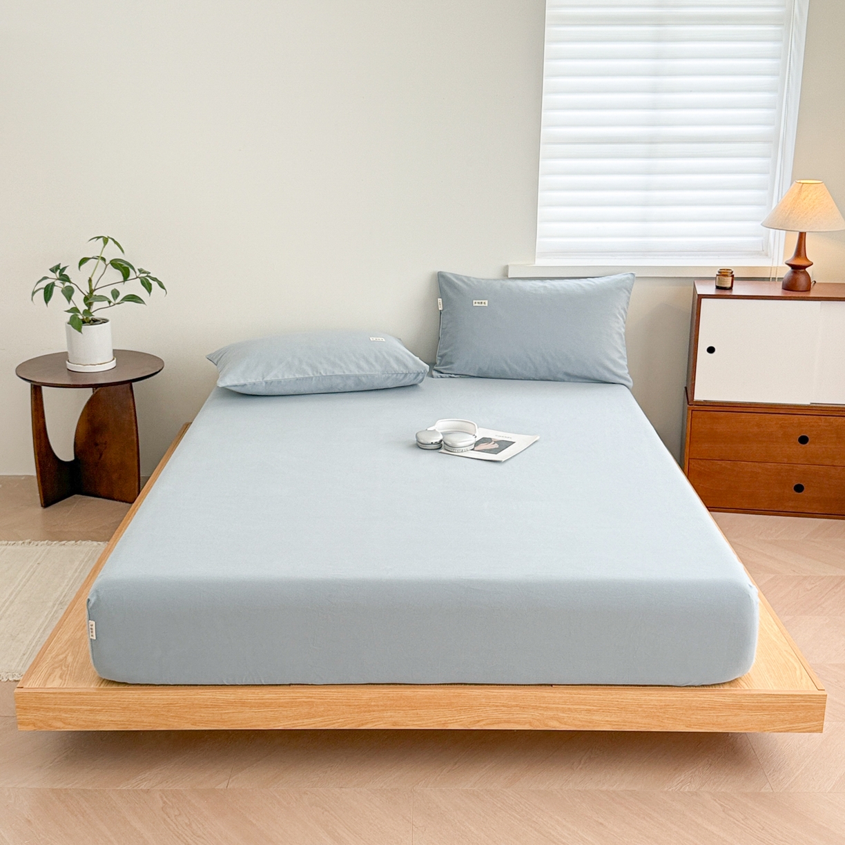 91家纺网 家纺一手货源 找家纺 眠博士 2025新款A类纯色全棉磨毛大床床笠三件套 磨毛床笠-陶瓷浅蓝