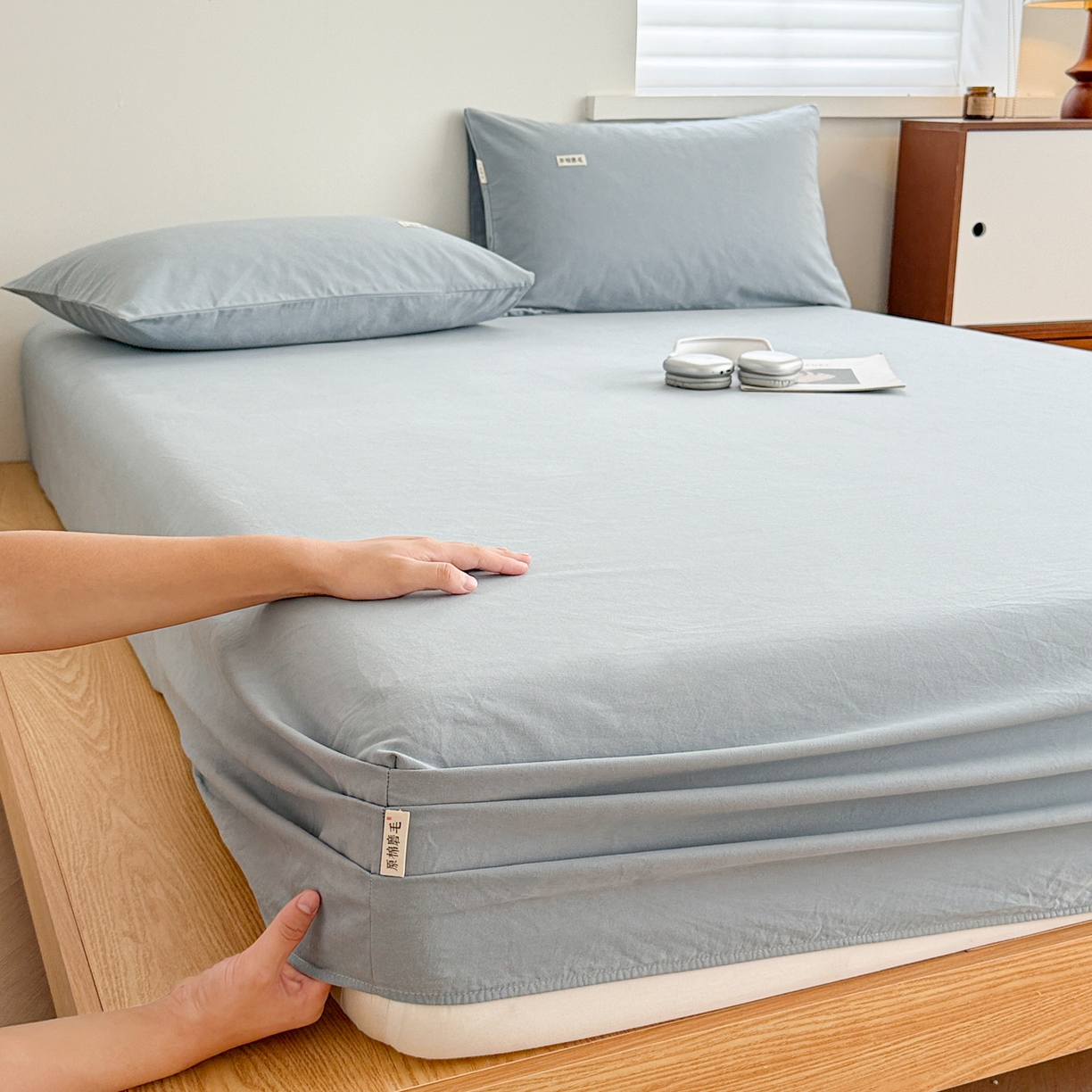 91家纺网 家纺一手货源 找家纺 眠博士 2025新款A类纯色全棉磨毛大床床笠三件套 磨毛床笠-陶瓷浅蓝