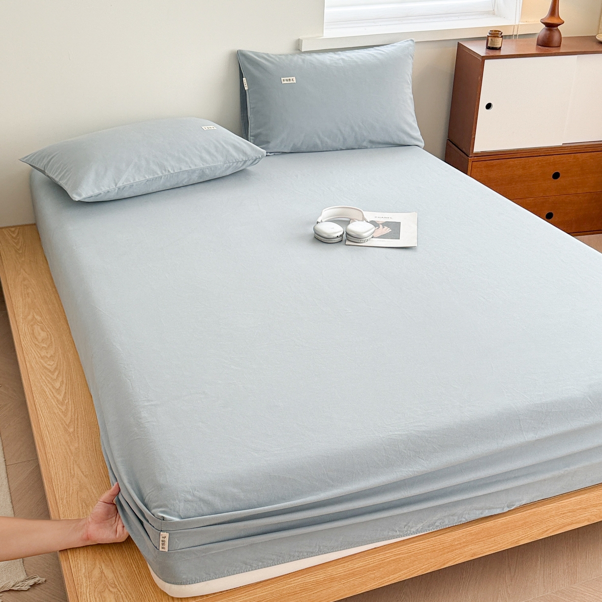 91家纺网 家纺一手货源 找家纺 眠博士 2025新款A类纯色全棉磨毛大床床笠三件套 磨毛床笠-陶瓷浅蓝