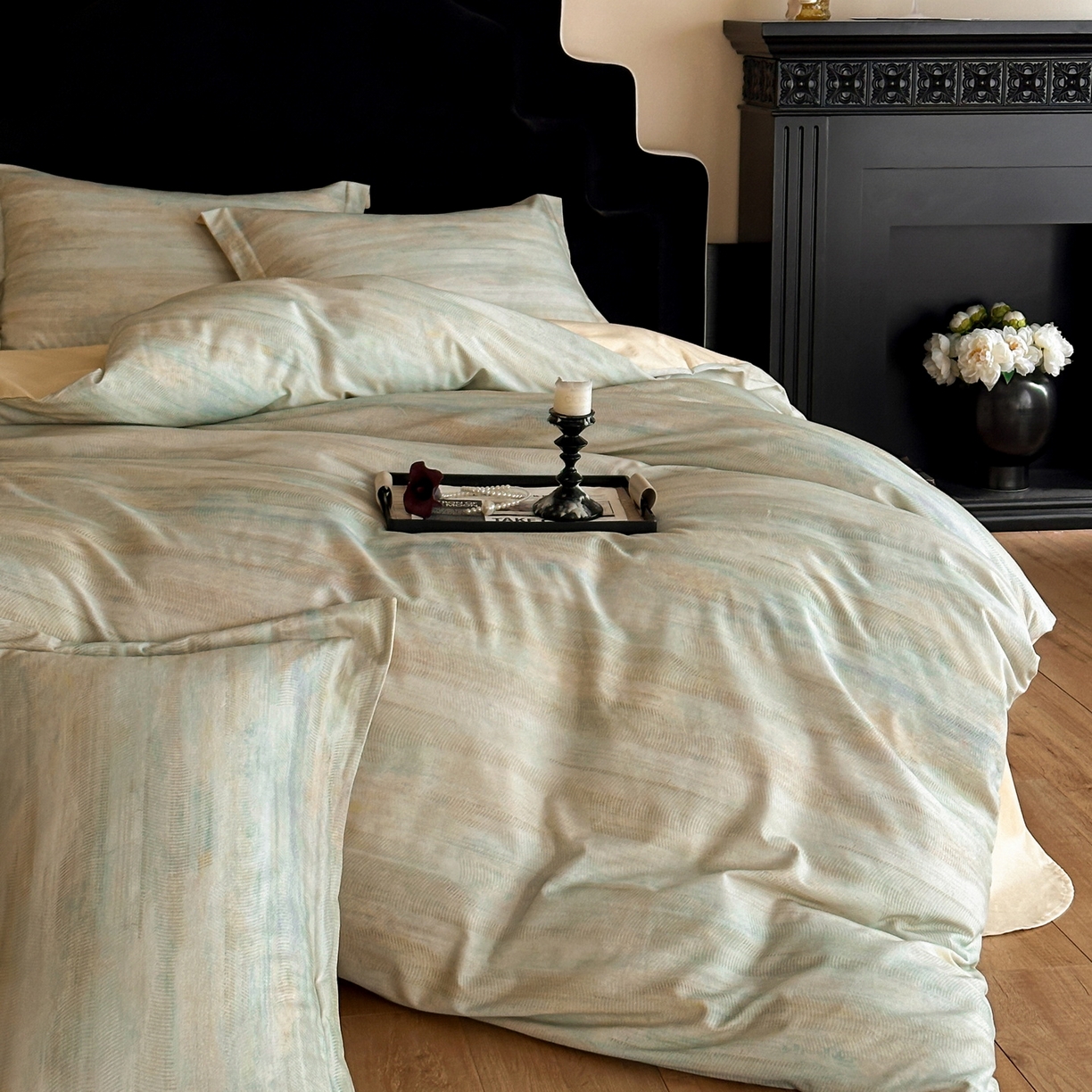 91家纺网 家纺一手货源 找家纺 羚羊语家纺 2025新款A类全棉生态磨毛100棉数码印花四件套活性磨毛轻奢美拉德系简约花卉床单床笠三件套 江山里