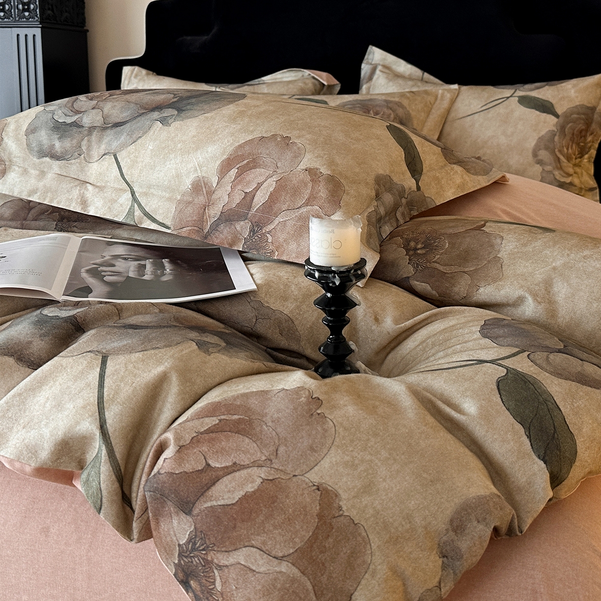 91家纺网 家纺一手货源 找家纺 羚羊语家纺 2025新款A类全棉生态磨毛100棉数码印花四件套活性磨毛轻奢美拉德系简约花卉床单床笠三件套 帛书影