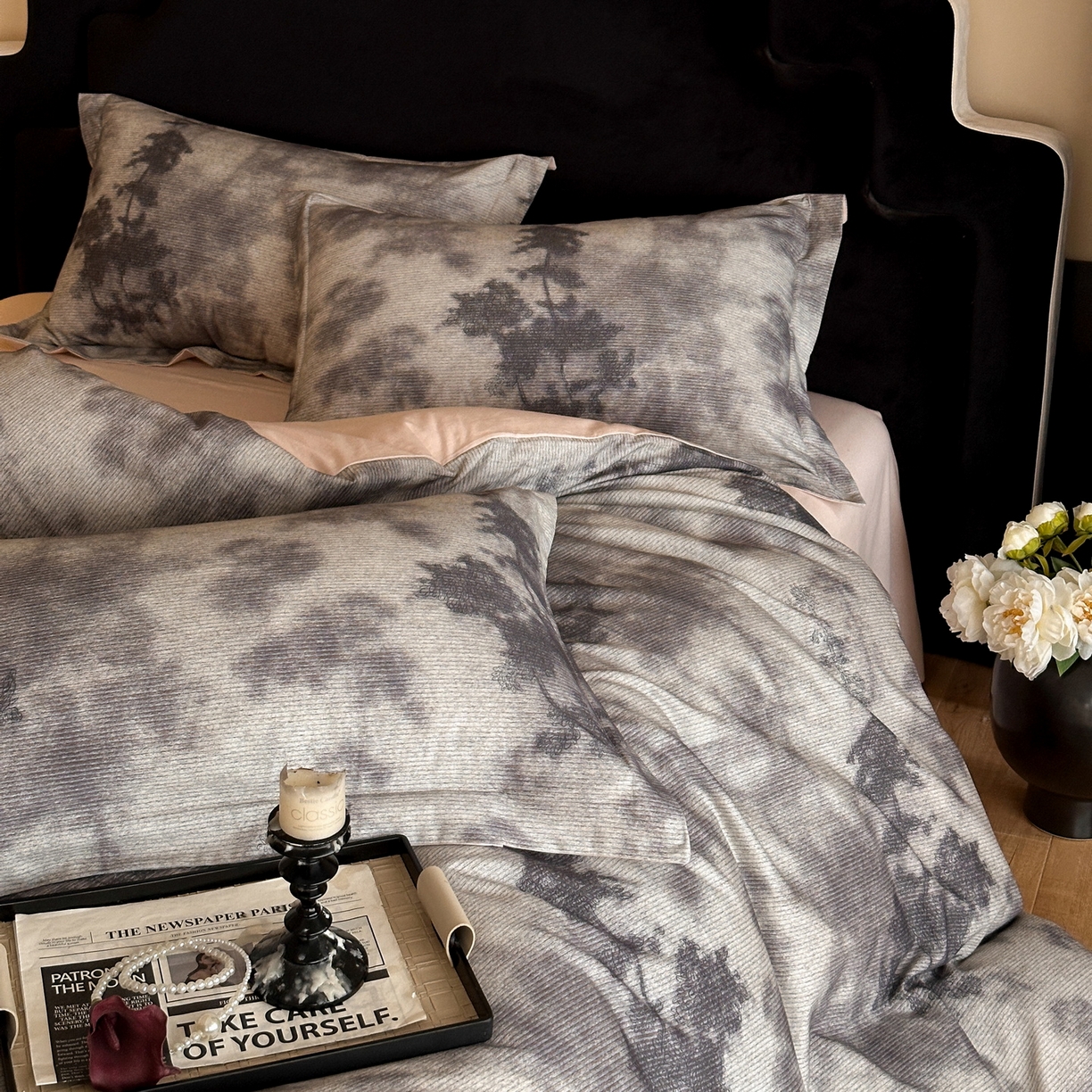 91家纺网 家纺一手货源 找家纺 羚羊语家纺 2025新款A类全棉生态磨毛100棉数码印花四件套活性磨毛轻奢美拉德系简约花卉床单床笠三件套 影织纱