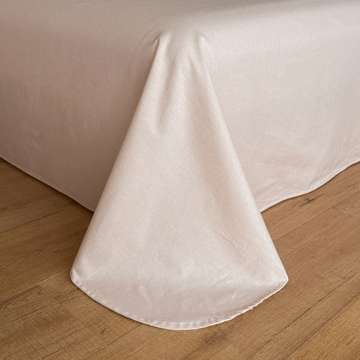 91家纺网 家纺一手货源 找家纺 羚羊语家纺 2025新款A类全棉生态磨毛100棉数码印花四件套活性磨毛轻奢美拉德系简约花卉床单床笠三件套 影织纱