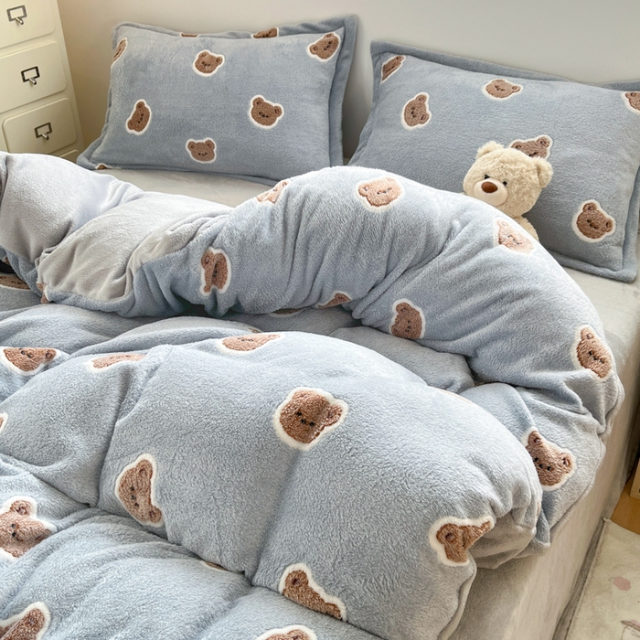 91家纺网 家纺一手货源 找家纺 川悦生活 2025新款立体雪花绒印花大床四件套系列一场景一 波波熊