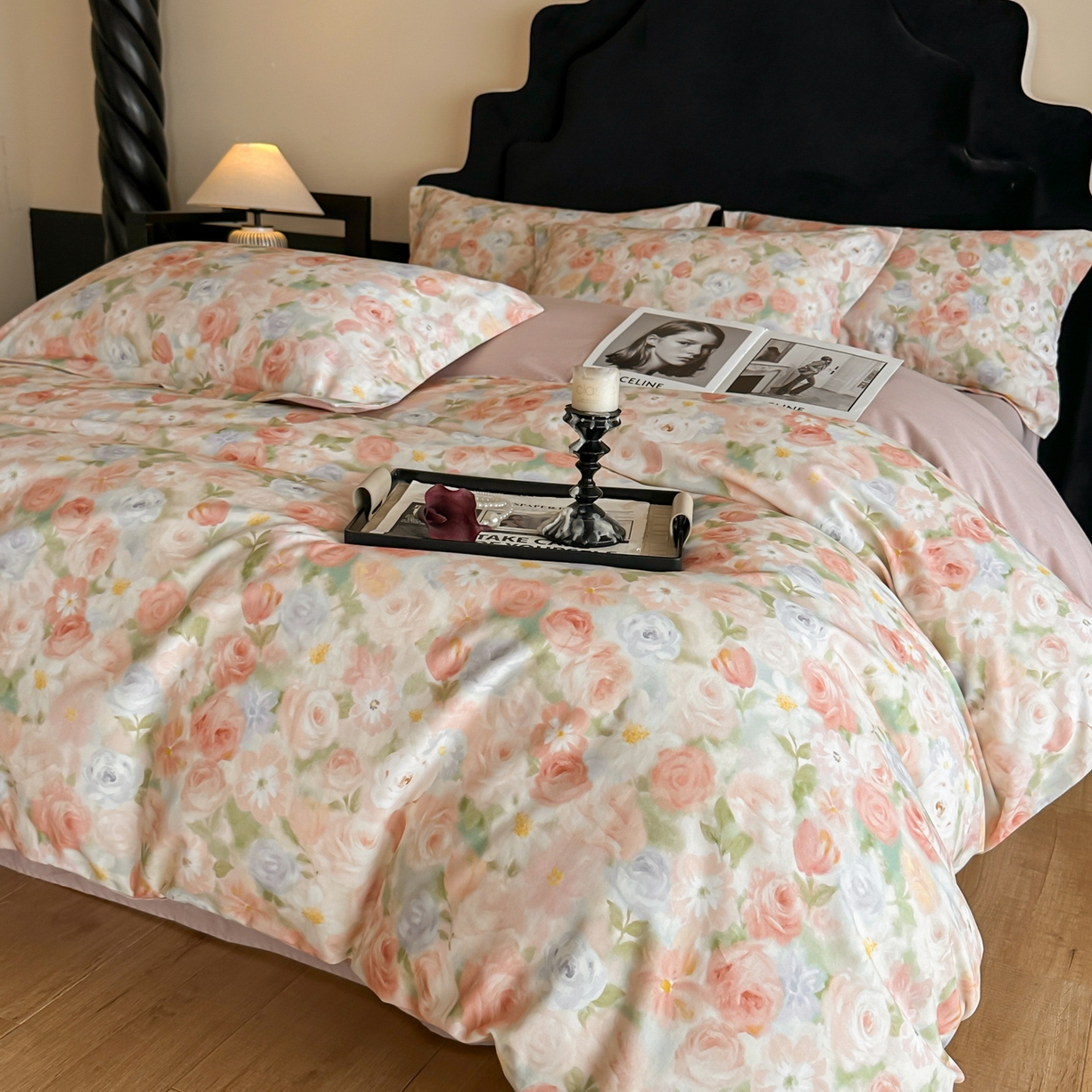 91家纺网 家纺一手货源 找家纺 羚羊语家纺 2025新款A类全棉生态磨毛100棉数码印花四件套活性磨毛轻奢美拉德系简约花卉床单床笠三件套 釉色染