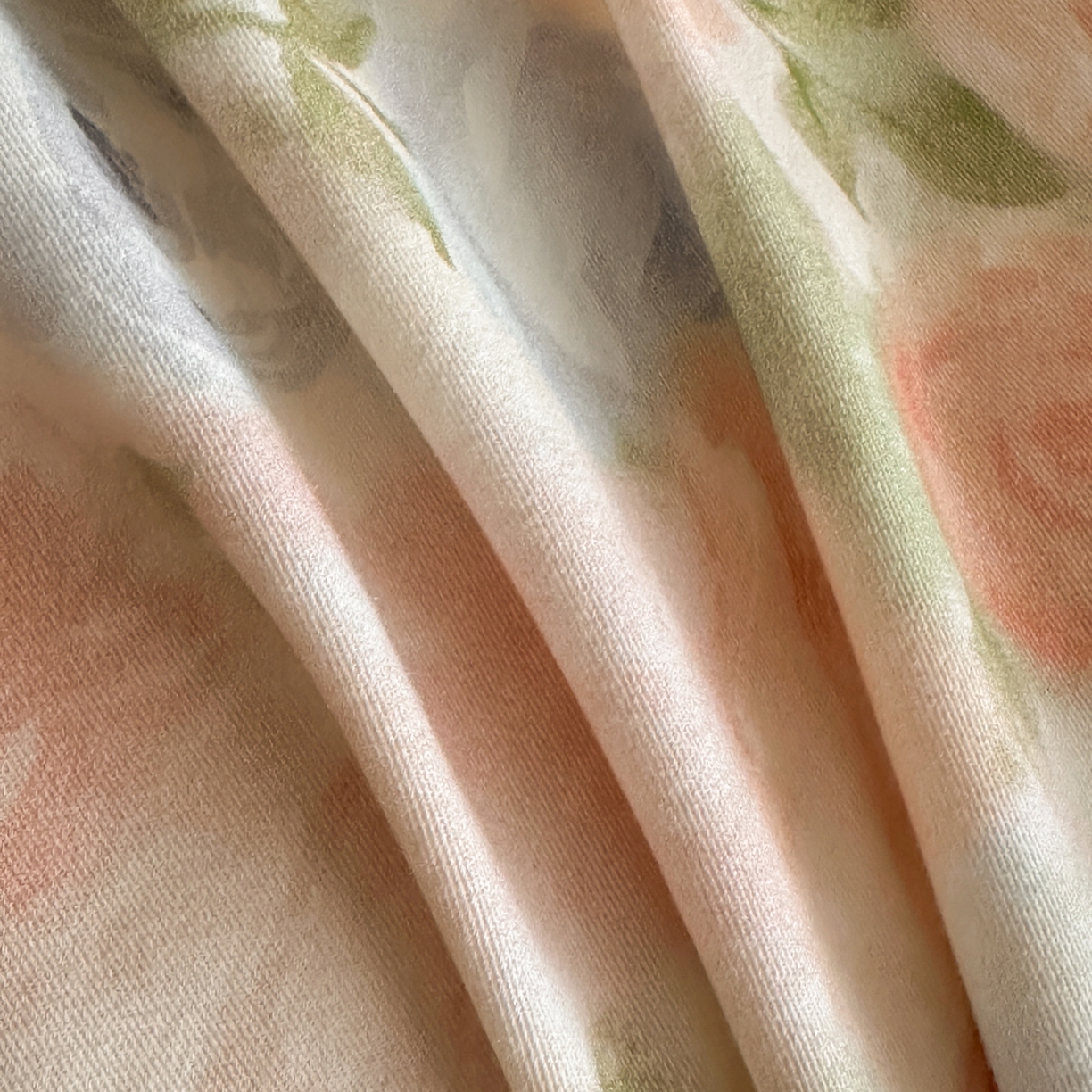 91家纺网 家纺一手货源 找家纺 羚羊语家纺 2025新款A类全棉生态磨毛100棉数码印花四件套活性磨毛轻奢美拉德系简约花卉床单床笠三件套 釉色染