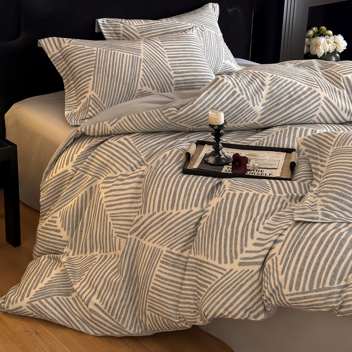 91家纺网 家纺一手货源 找家纺 羚羊语家纺 2025新款A类全棉生态磨毛100棉数码印花四件套活性磨毛轻奢美拉德系简约花卉床单床笠三件套 印象派