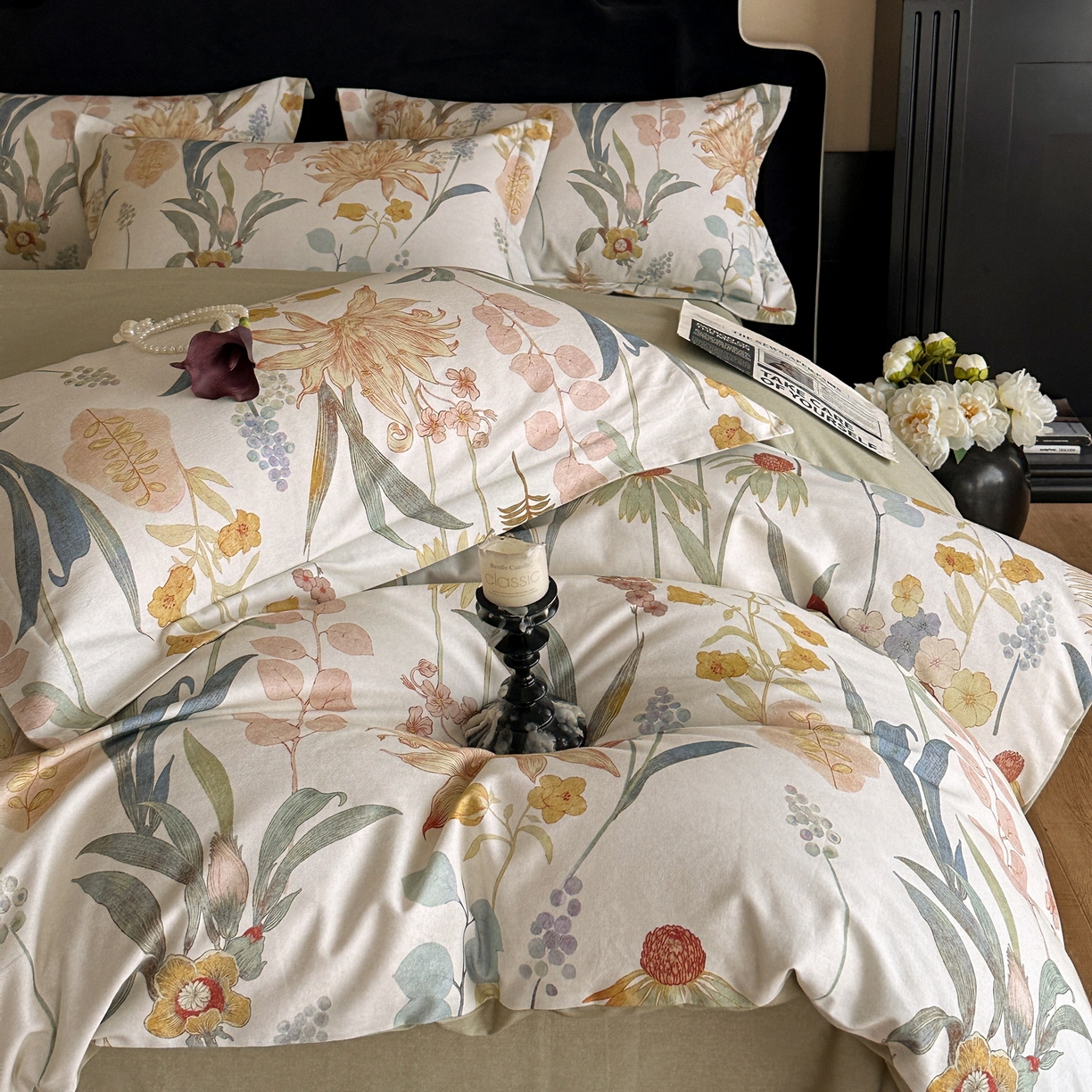 91家纺网 家纺一手货源 找家纺 羚羊语家纺 2025新款A类全棉生态磨毛100棉数码印花四件套活性磨毛轻奢美拉德系简约花卉床单床笠三件套 风语喃