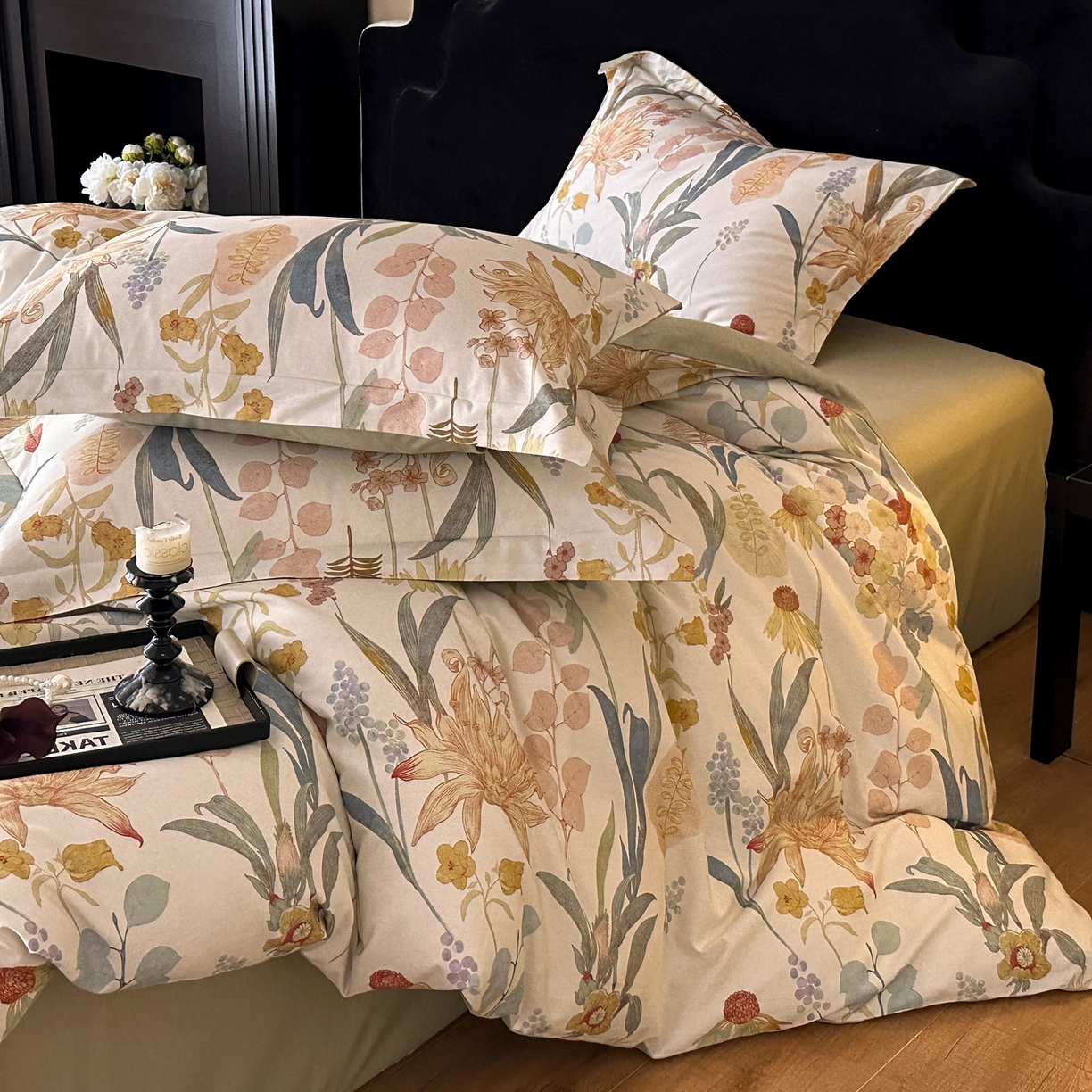 91家纺网 家纺一手货源 找家纺 羚羊语家纺 2025新款A类全棉生态磨毛100棉数码印花四件套活性磨毛轻奢美拉德系简约花卉床单床笠三件套 风语喃