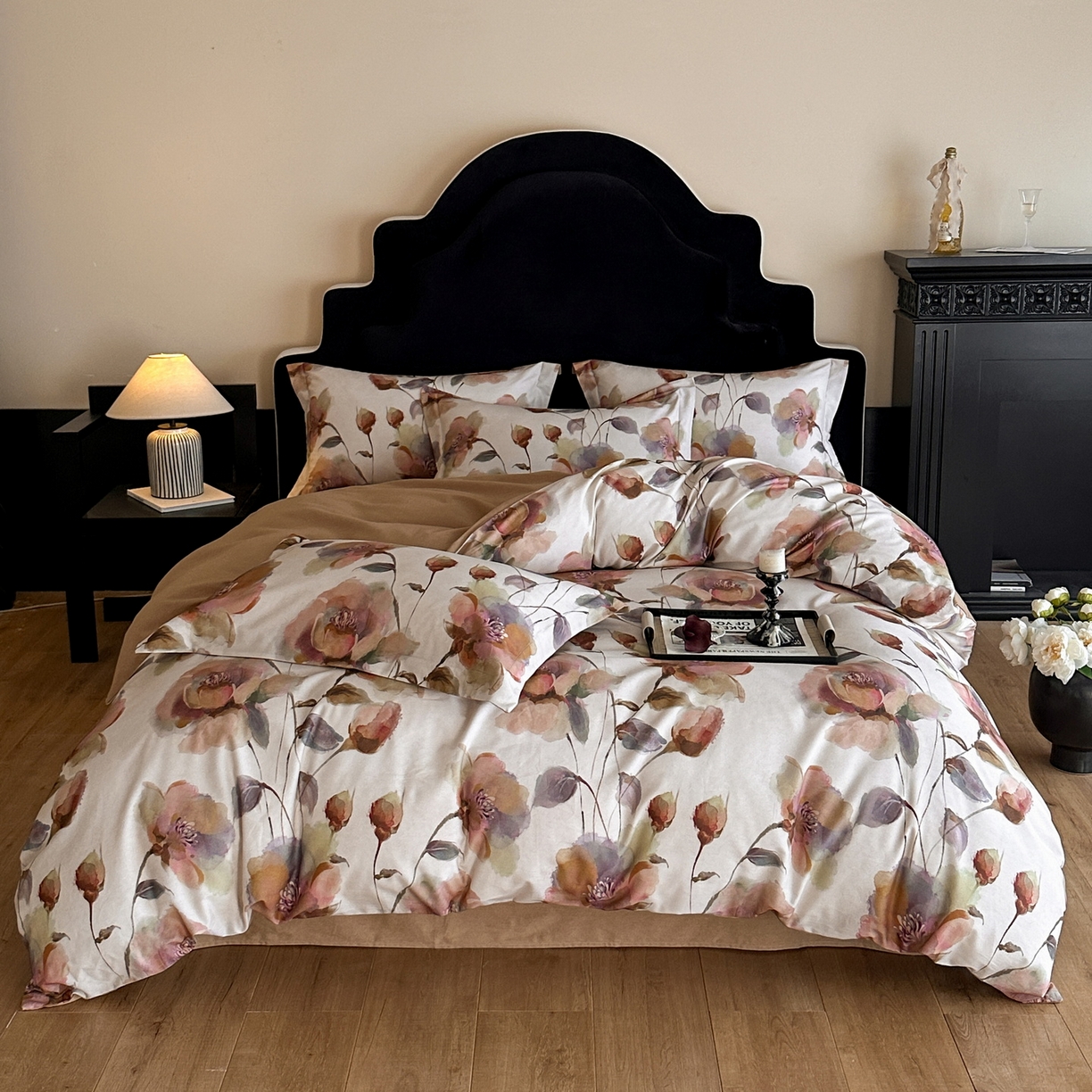 91家纺网 家纺一手货源 找家纺 羚羊语家纺 2025新款A类全棉生态磨毛100棉数码印花四件套活性磨毛轻奢美拉德系简约花卉床单床笠三件套 浮光跃