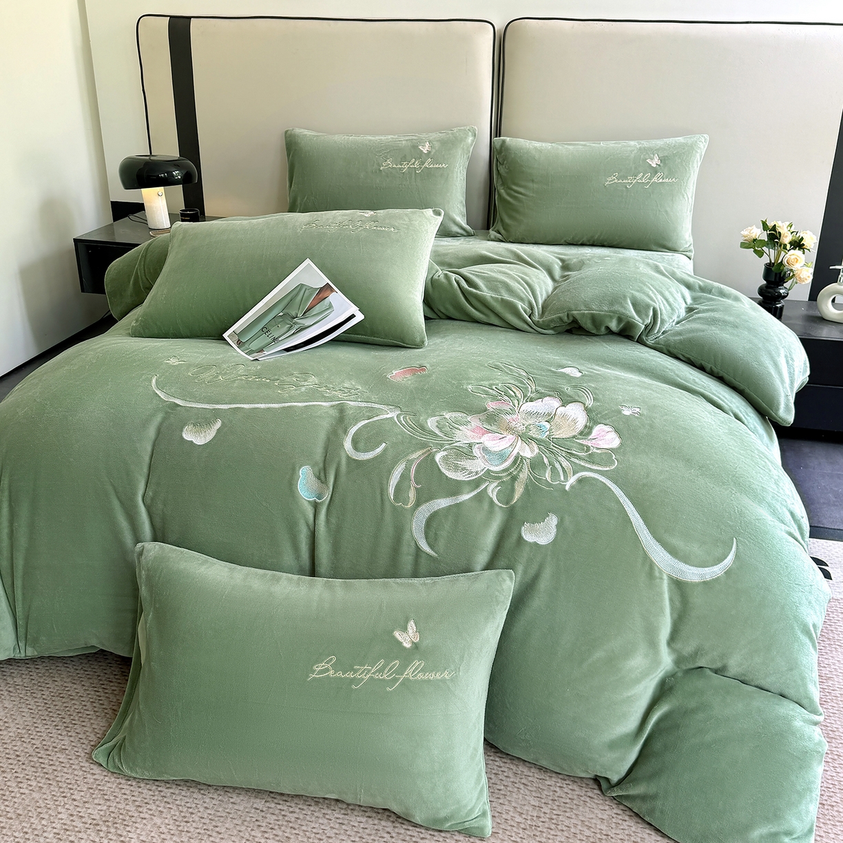 莱凯家纺 2025新款牛奶绒刺绣四件套 花间醉（绿）