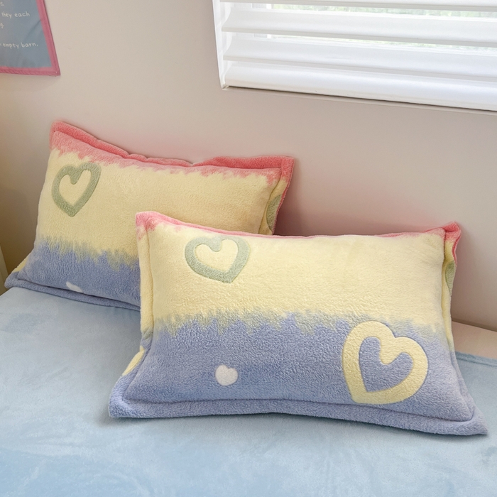 91家纺网 家纺一手货源 找家纺 川悦生活 2025新款立体雪花绒印花大床四件套系列一场景一 彩虹爱语蓝