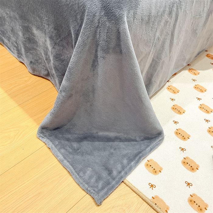 91家纺网 家纺一手货源 找家纺 川悦生活 2025新款立体雪花绒印花大床四件套系列一场景一 藏蓝星语