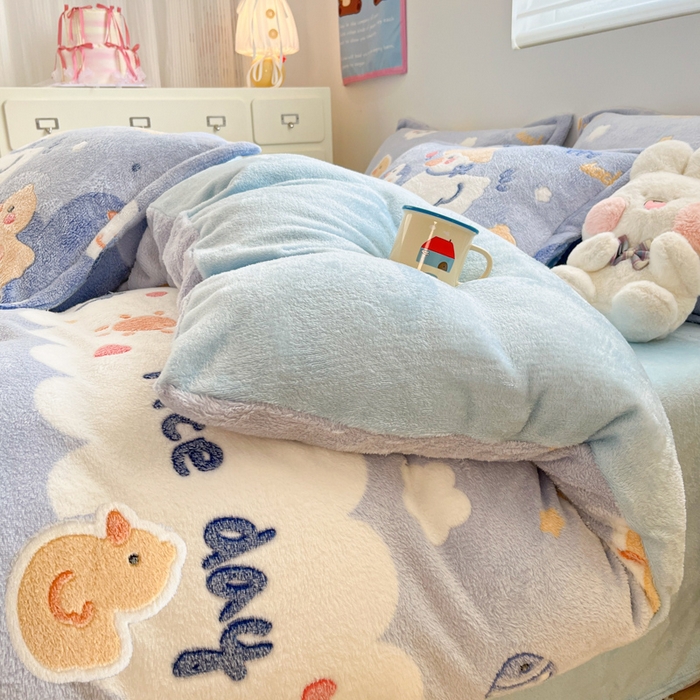 91家纺网 家纺一手货源 找家纺 川悦生活 2025新款立体雪花绒印花大床四件套系列一场景一 哒哒鸭丫