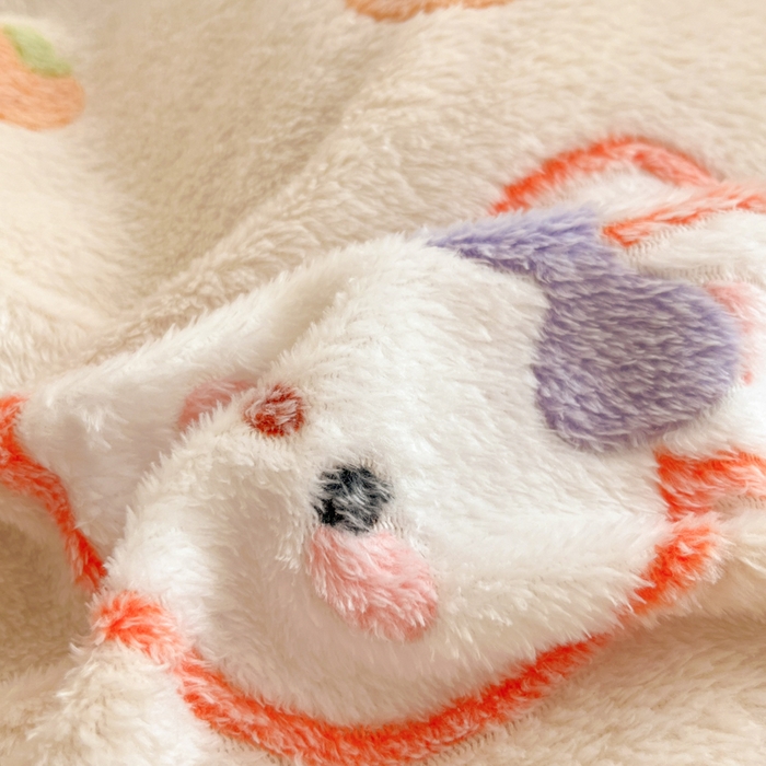 91家纺网 家纺一手货源 找家纺 川悦生活 2025新款立体雪花绒印花大床四件套系列一场景一 橘兔