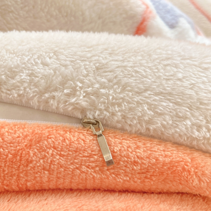 91家纺网 家纺一手货源 找家纺 川悦生活 2025新款立体雪花绒印花大床四件套系列一场景一 橘兔