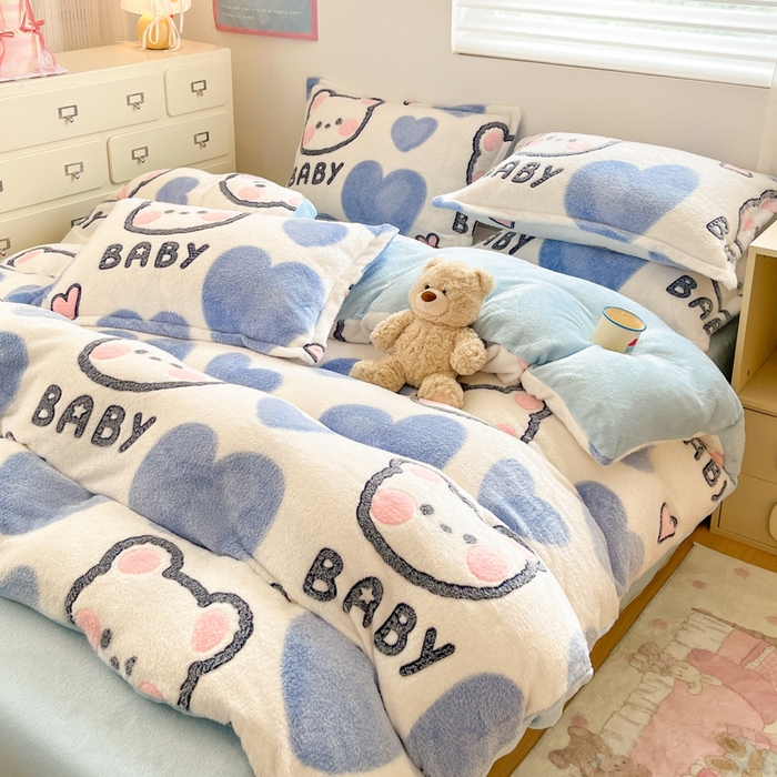 91家纺网 家纺一手货源 找家纺 川悦生活 2025新款立体雪花绒印花大床四件套系列一场景一 可爱熊