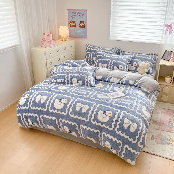 91家纺网 家纺一手货源 找家纺 川悦生活 2025新款立体雪花绒印花大床四件套系列一场景一 快乐鸭鸭